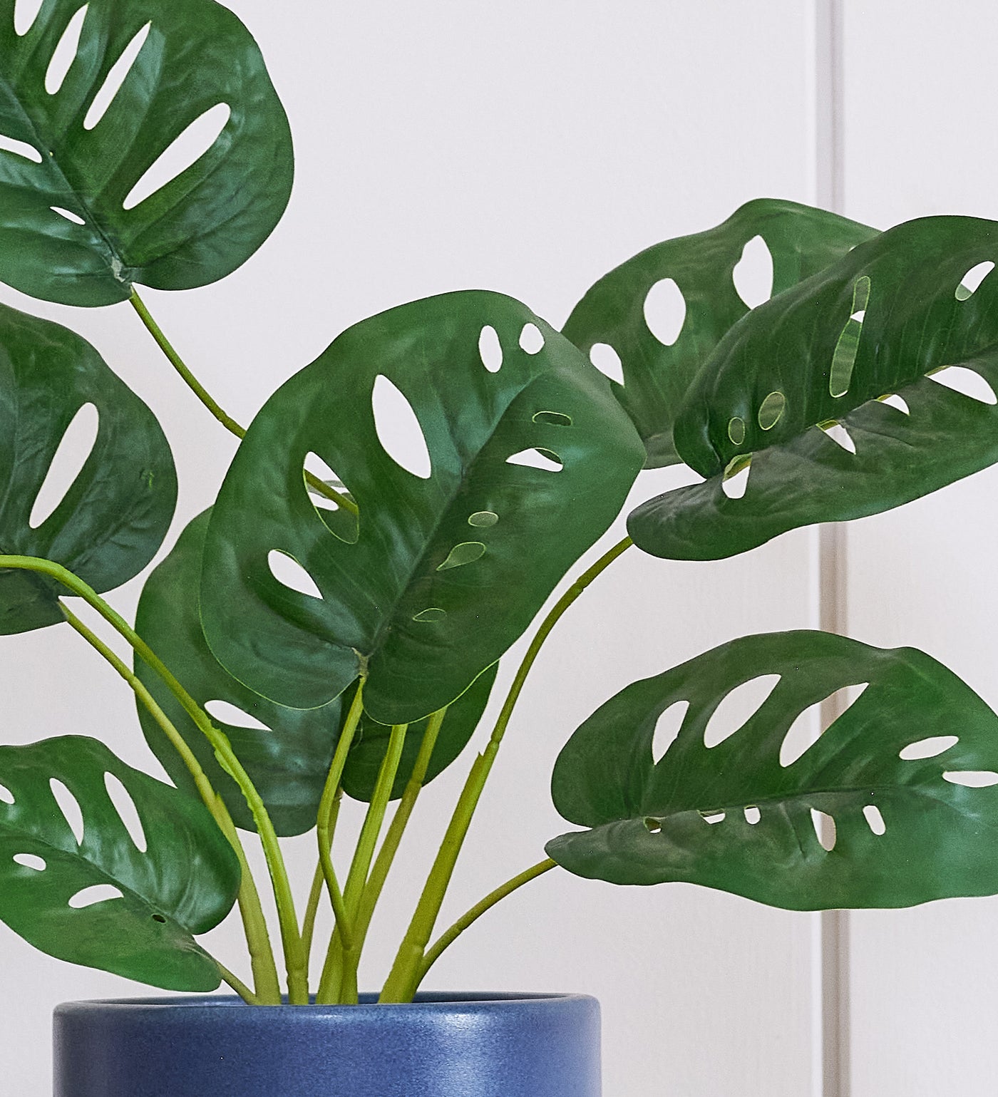 Artificial Monstera Monkey