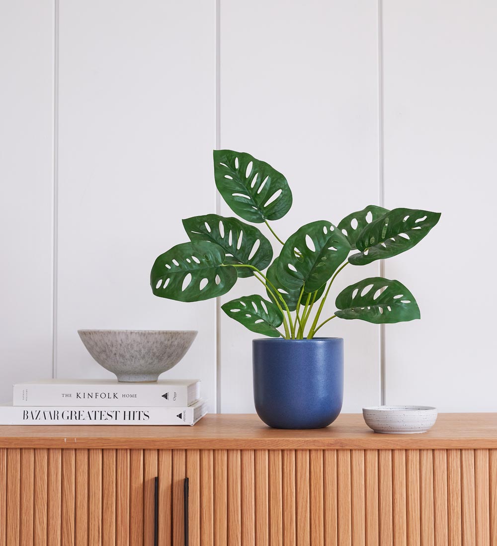 Artificial Monstera Monkey